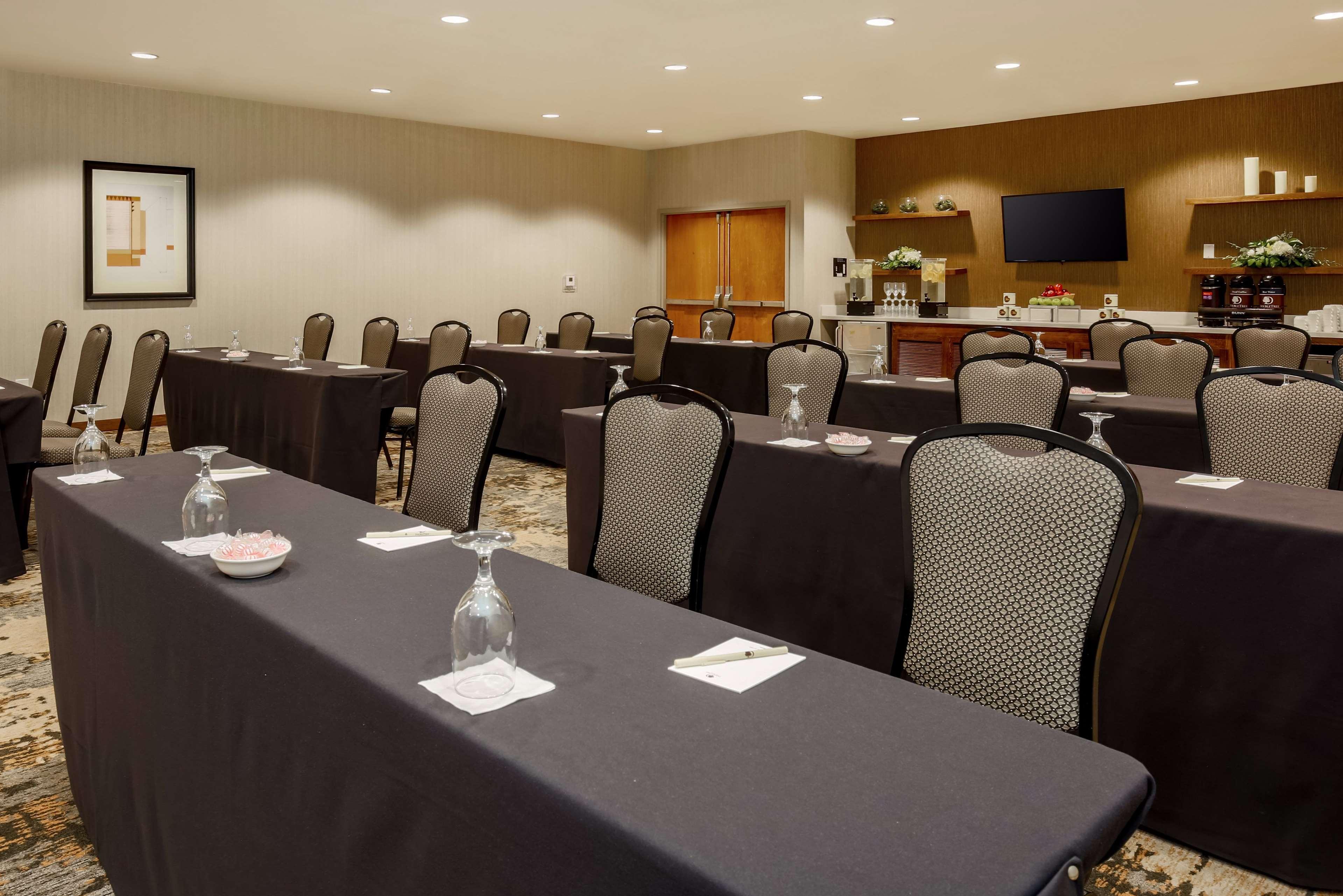 Doubletree Suites By Hilton Hotel Sacramento - Rancho Cordova Exterior foto